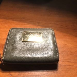 Michael Kors wallet🩷2/$60🩷
